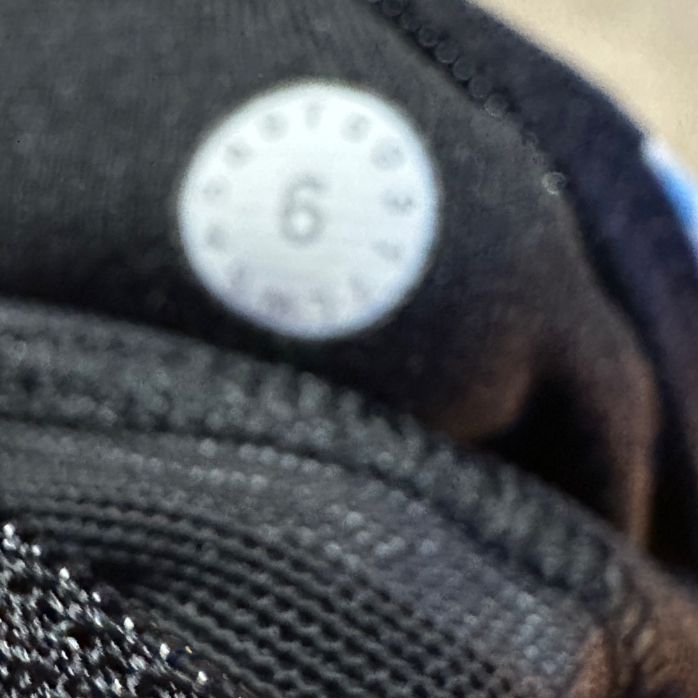 Lululemon *RARE*Athletica Break Free Tight Women’s Size 6 NWOT - Picture 12 of 14